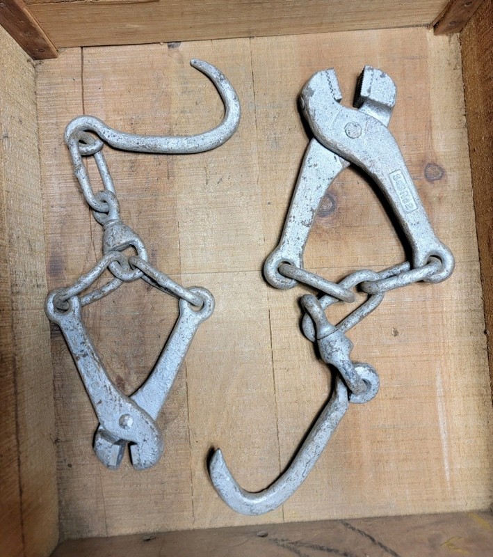 2 Vintage Chain Drum Lifter Barrel Rim Clamps Industrial Hoist 
