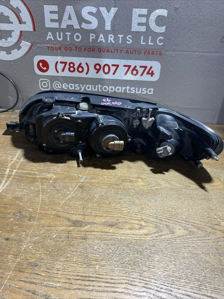 FARO DERECHO DEL LADO DEL PASAJERO LEXUS GS300 OEM 1993-1997 LENTE LIMPIA TRANSPARENTE Foto 4 de 4