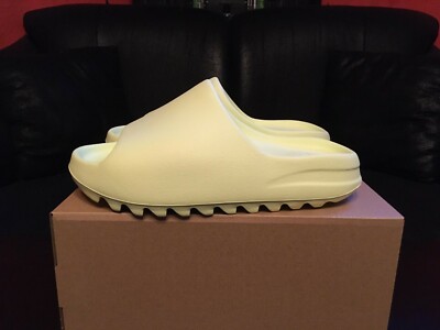 adidas Yeezy Slide Glow Green EU 42 / US 8