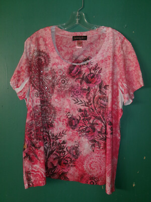 Pink sublimation top with rose pattern with beading    Size 3X