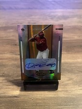 2004 Leaf Certified Materials 188 Vladimir Guerrero Mirror Gold Auto /25