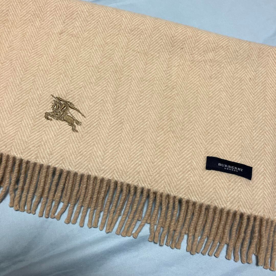 Burberry LONDON Wool lap blanket color Beige Cream horse logo