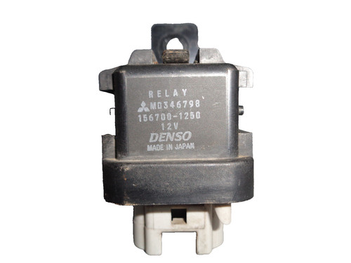 Relais Einspritzdüse MD346798 1567001250 Denso Mitsubishi Carisma DA GDI 1.816V