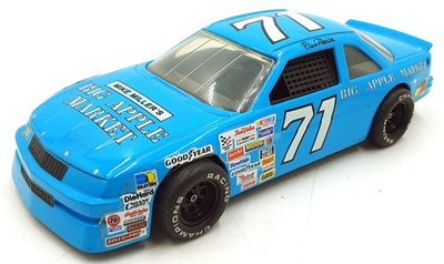 Racing Champions Maßstab 1:24 09050 - Pontiac Big Apple Market D.Marcis #71
