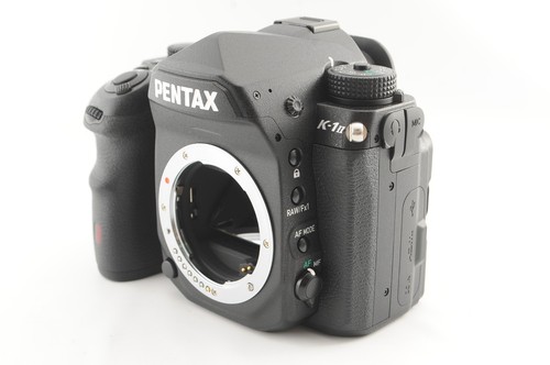 【Mint in Box】Pentax K-1 Mark II DSLR 36.4MP Digital Camera Shutter 311 Count - Picture 13 of 17