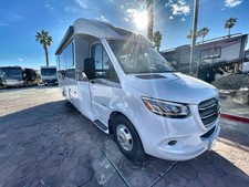 2026 Leisure Travel Vans Unity U24MBL