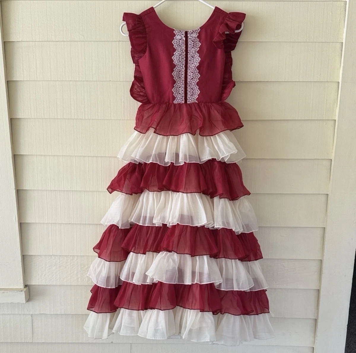 white christmas dresses Art's Bakery Glendale main image 1