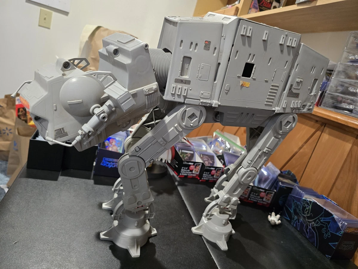 Kenner AT - AT Walker Star Wars TV, Movie & Video Games Action
