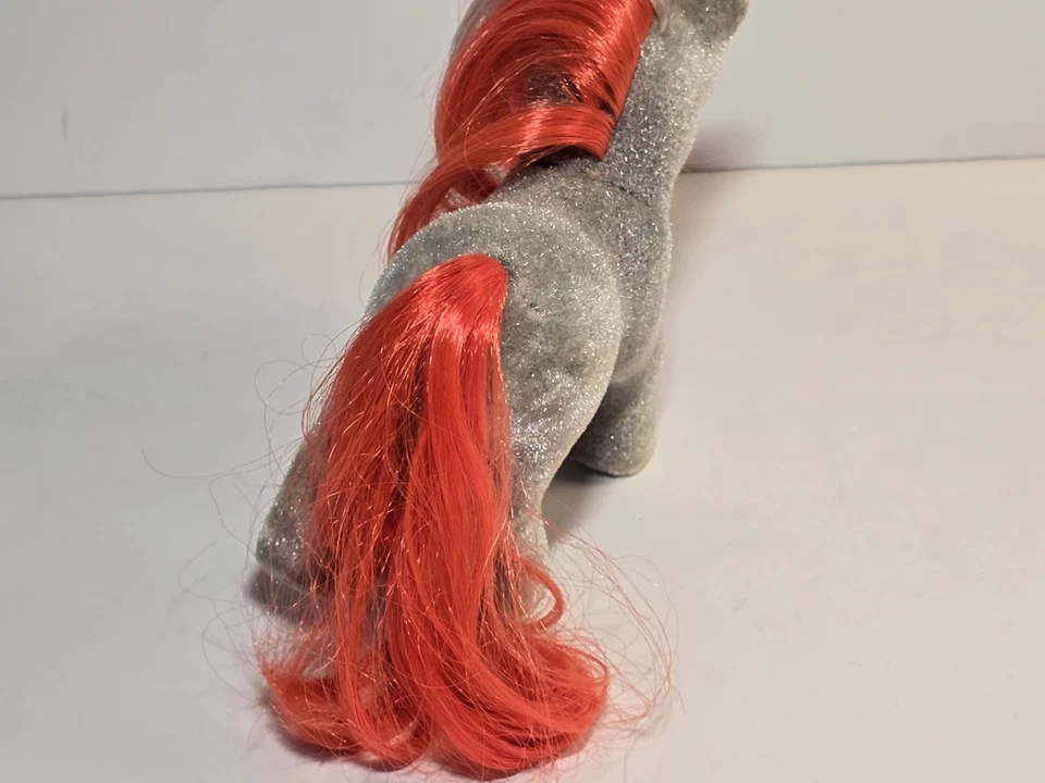 De colección My Little Pony 1986 G1 So Soft Pretzel Twist Unicornio Flocado Difuso MLP Foto 4 de 4