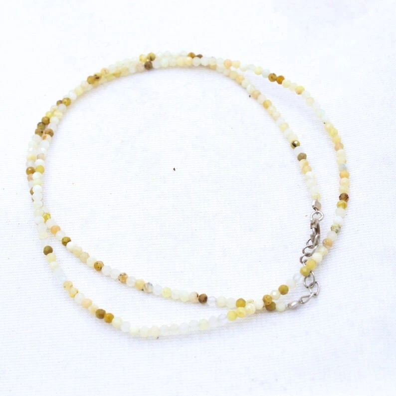 Delicados collares de piedras preciosas redondas facetadas de calcedonia amarilla de 2-3 mm para mujer de 18"" Foto 4 de 4