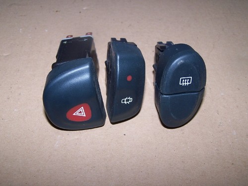 Schalter Zentralverriegelung ZV Renault Megane Bj.96 841242B
