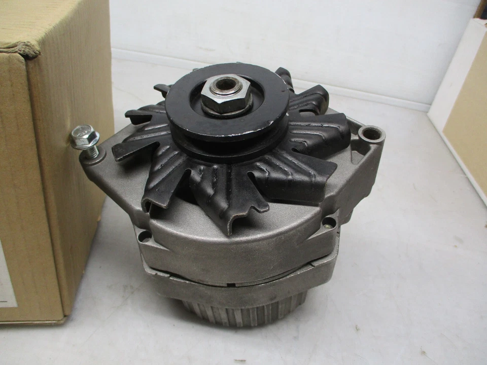 40 AMP 24 VOLT ALTERNATOR AC DELCO 10SI 10SI24V40A - Image 2 of 4