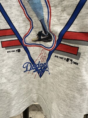 Vintage LA Dodgers tornado T-shirt 90s 1995 Hideo Nomo Los Angeles