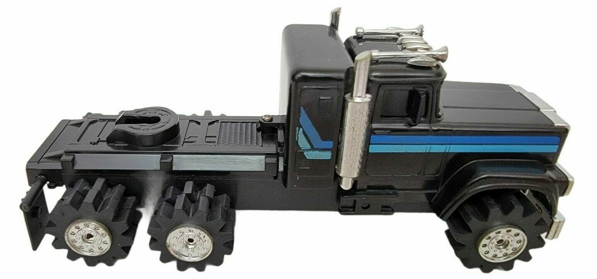 Vtg Schaper Stomper Black Semi Mack Truck Tractor Battery