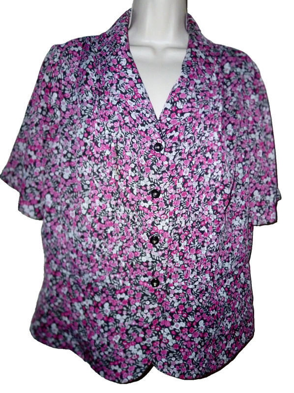 **UNBRANDEN** Women's Blouse Size ((M/L)) 100% Polyester