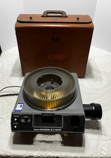 Kodak Ektagraphic III E Slide Projector W/ Remote 2 Carousels Lamp Tested