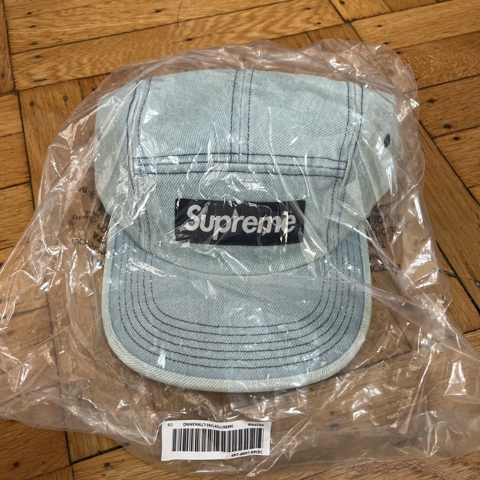 Casquette de camp Supreme Denim (SS25) bleue
