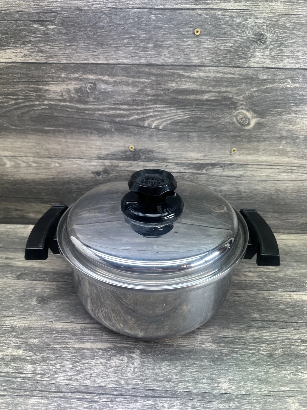 Lustre Craft Stainless Steel 9.5 inch 4 Quart Slow Cooker Pot With Domed Lid
Opens in a new window o