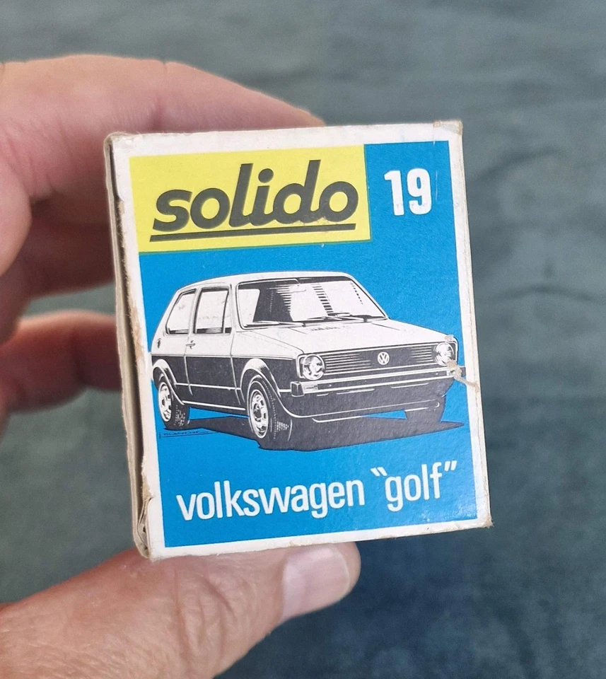 Ancienne Petite voiture métal Solido VW Golf MK1 Jaune N° 19 Boite refperso337 - Photo 3/4