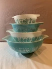 Vintage Pyrex Amish Butterprint Cinderella Mixing Bowl Set (4 Bowls) – Teal Blue
