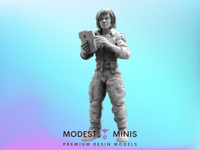 Female Crew Ester Amoya - Resin Sci Fi Cyberpunk Aliens Mini | Papsikels