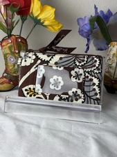 Vera Bradley Slate Blooms Zip ID Case NWOT Retired Card Holder