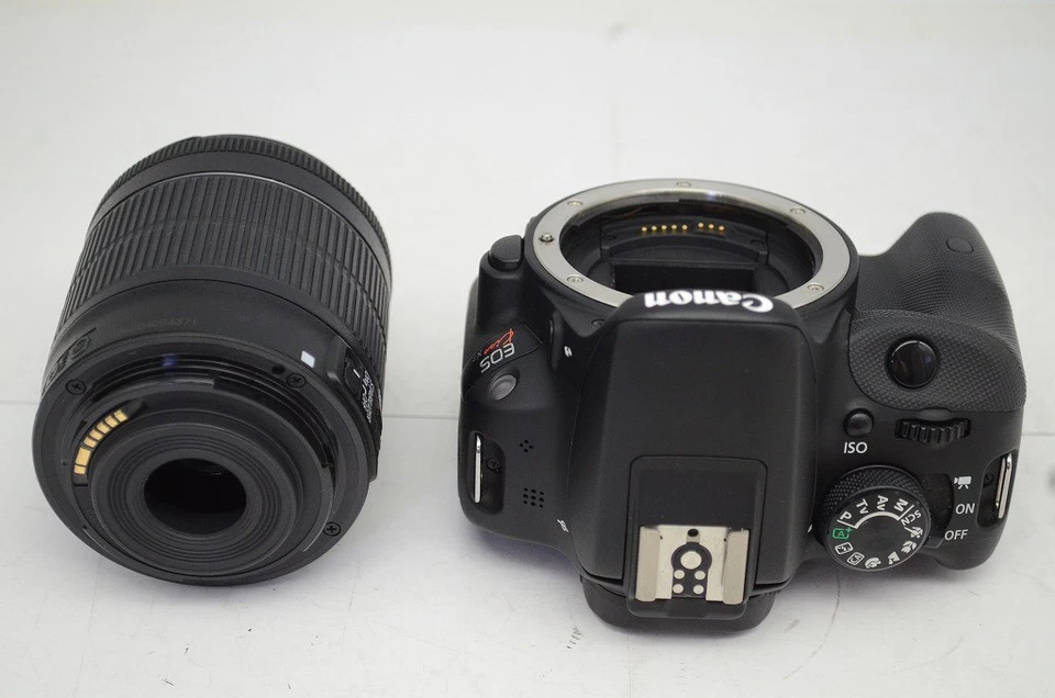 Canon EOS Kiss X7 / Rebel SL1 / 100D Camera Body w/ EF-S 18-55 IS STM #250926k - Image 3 of 4