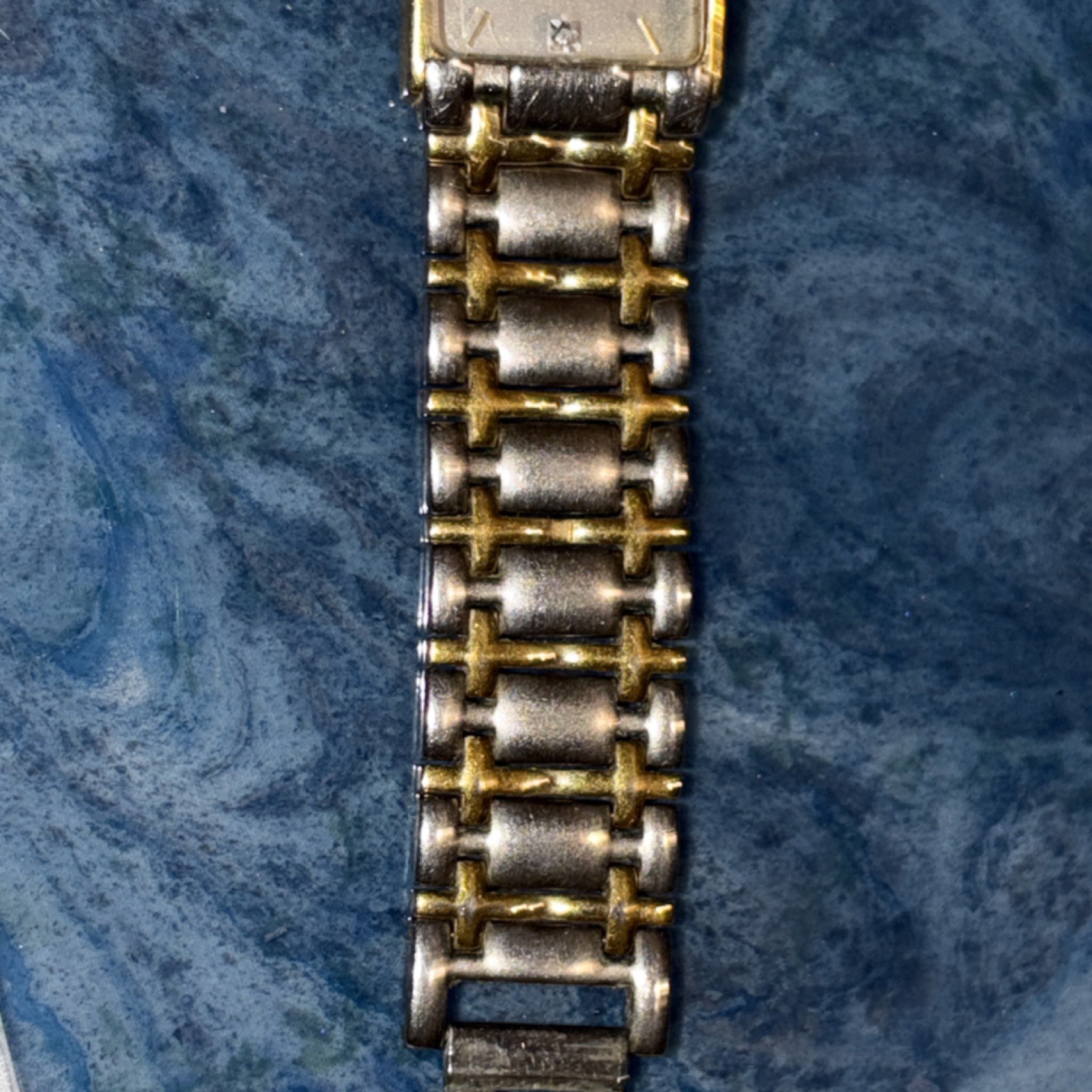 Regency Diamond Indices Quartz Rectangle Gold Cas… - image 3