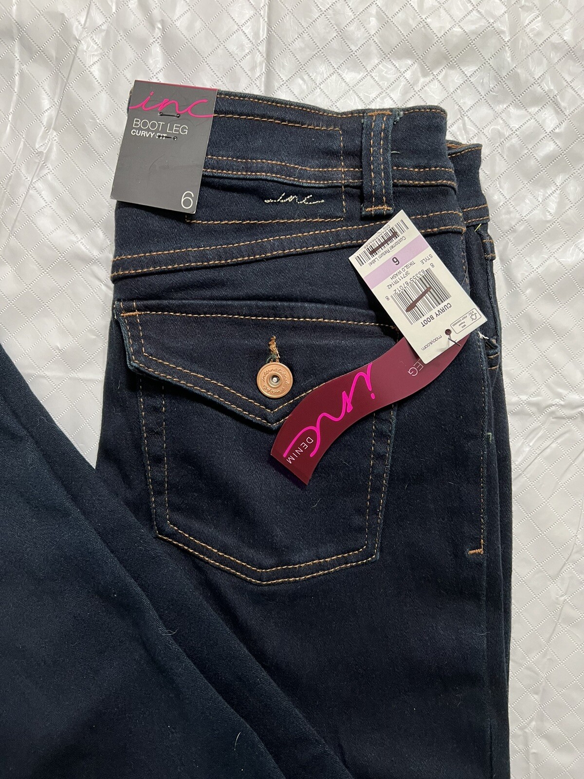 Inc Boot Leg Curvy Fit