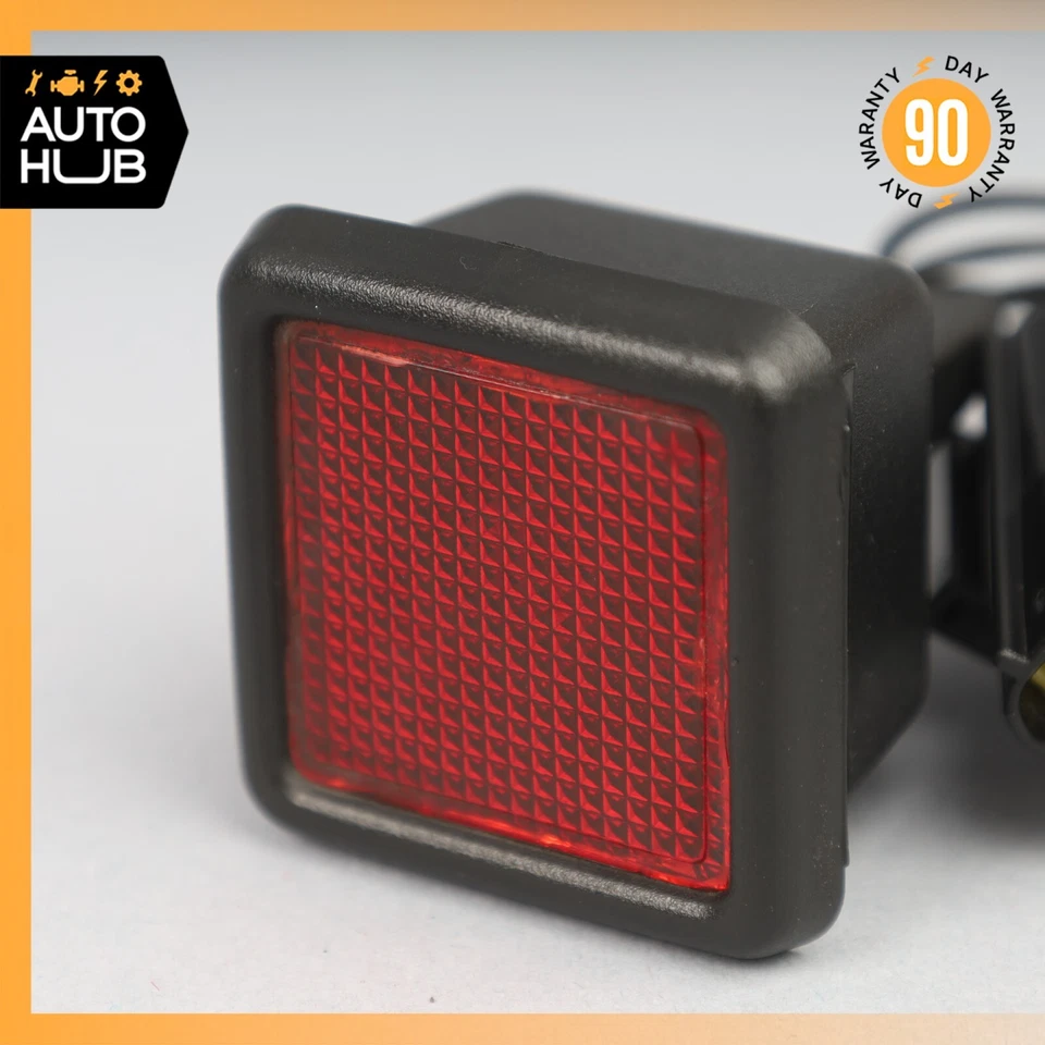 00-04 Aston Martin DB7 Vantage Panel de puerta inferior Luz interior 37122882AA OEM Foto 2 de 4