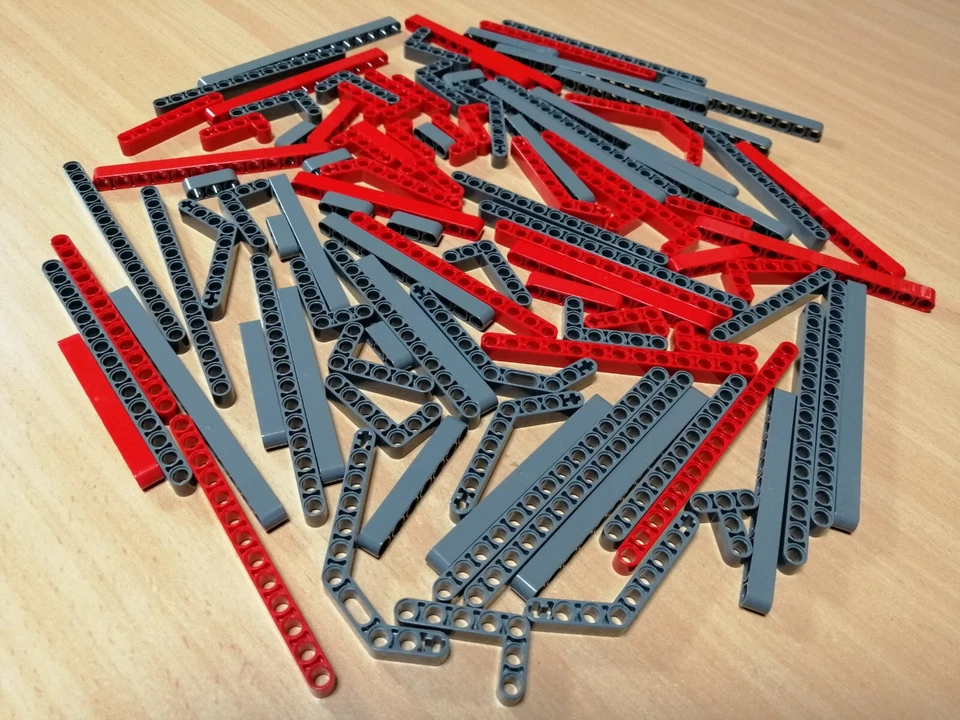 LEGO TECHNIC 100 Stück Liftarme rot dunkelgrau / Lochstangen Technik Konvolut - Bild 4 von 4