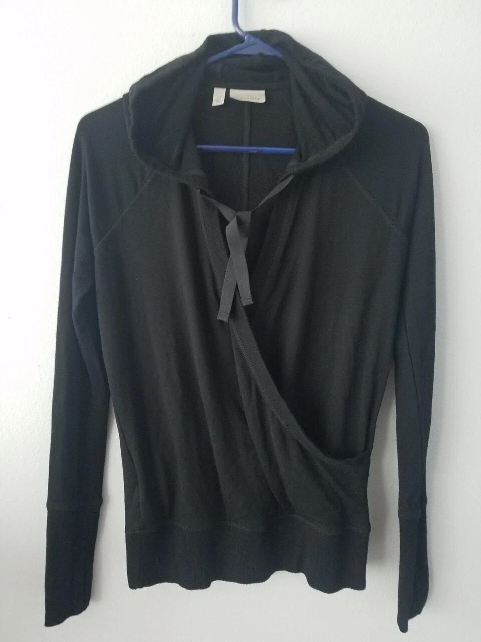 ATHLETA Inner Twist Wrap Pullover Hooded Athletic Top XS Black