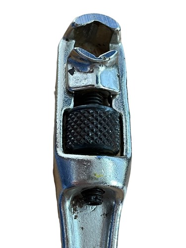 Stanley The Claw 8" Cinch Lock 5/16" - 3/4" Locking Adjustable Wrench - Picture 6 of 6
