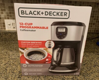 Black Decker CM4000S 12-Cup Programmable Coffeemaker In