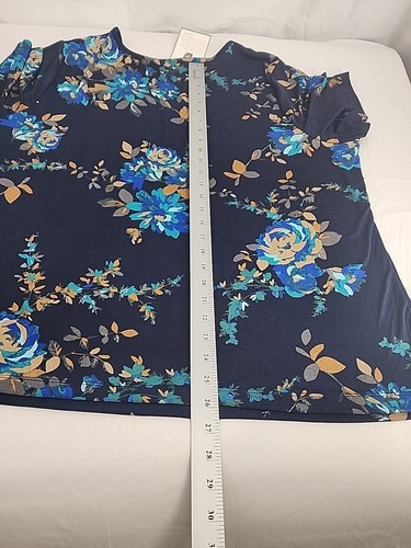 Jaclyn Smith Top 3X Black Floral V-Neck Slinky Stretch Short Sleeve Blouse NEW - Picture 10 of 10