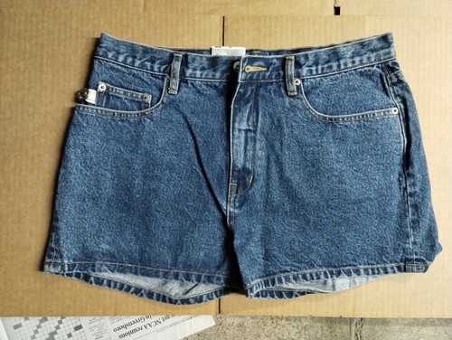 NUEVO CON ETIQUETAS Pepe Jeans London Maya 85076 Pantalones Cortos $40 ETIQUETAS, Talla 32 Mediana Piedra Nuevos - Imagen 2 de 3