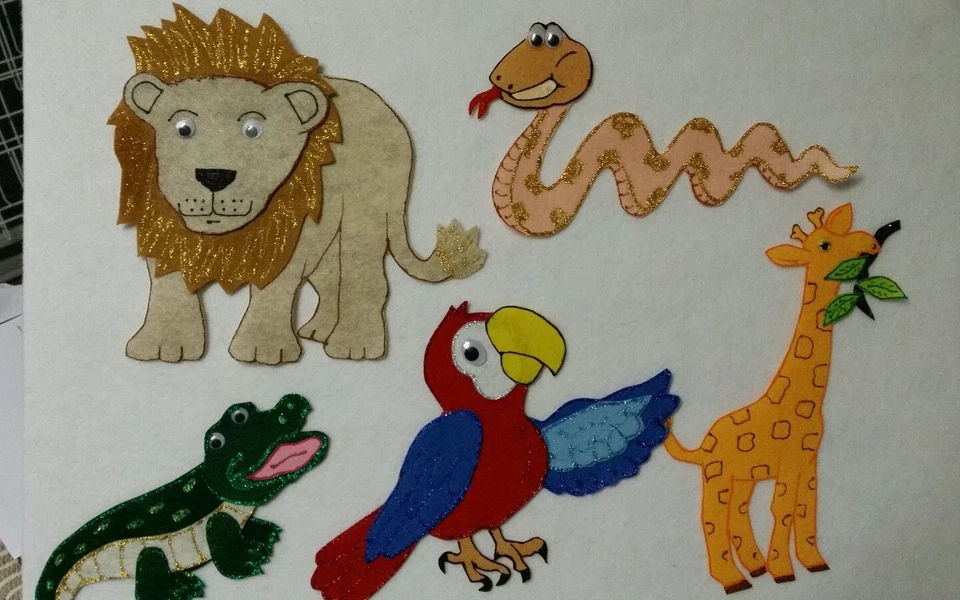 FELT BOARD/ STORY RHYME.  ZOO/ JUNGLE  ANIMALS CUSTOM LARGE.  - image 3 of 3