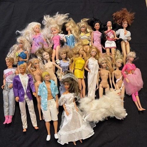 Vintage Mattel Barbie Ken Lot In Various Outfits Dresses 1960’s 70’s Y2K 21 X