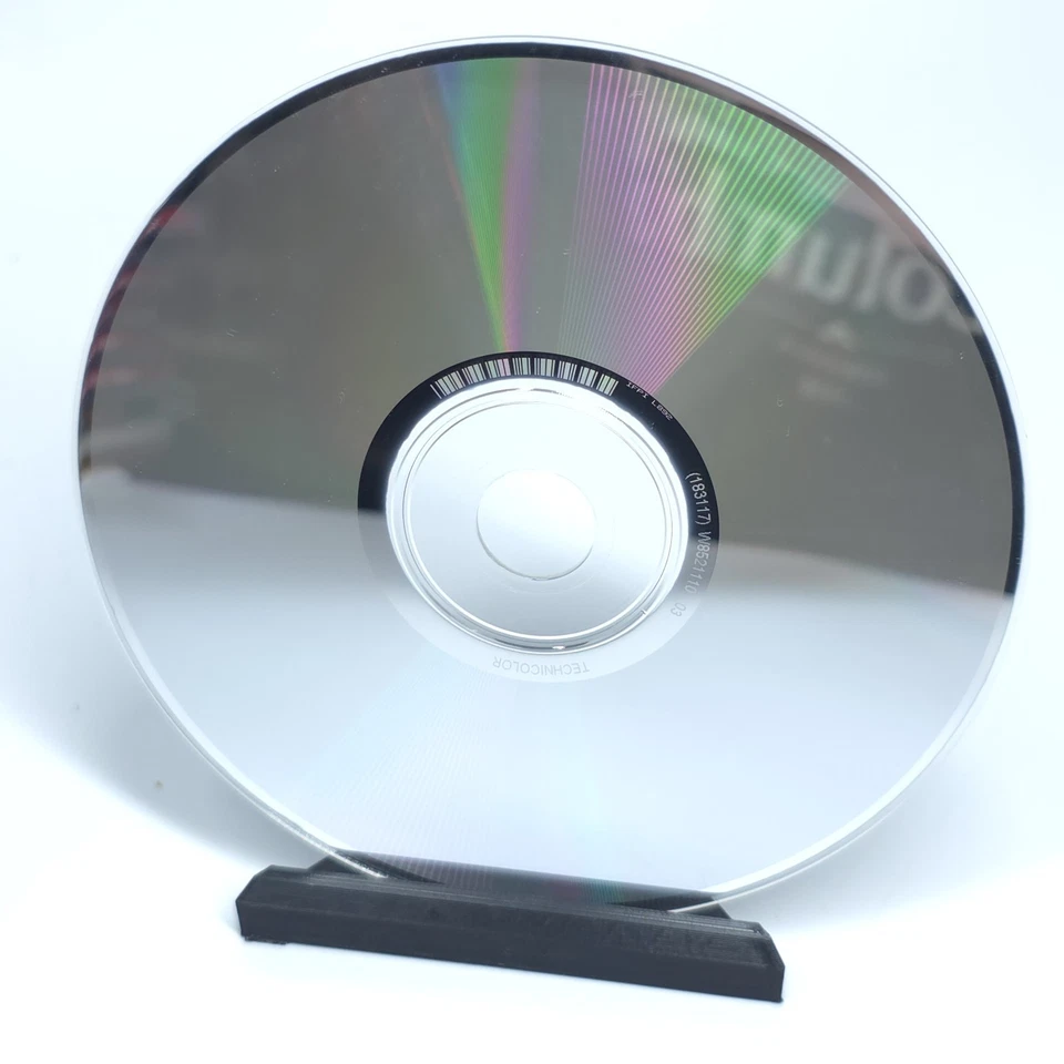 Alien VS Predator 2 DEMO • Disco de juego para PC Windows 98/2000/ME • Solo disco  Foto 2 de 3