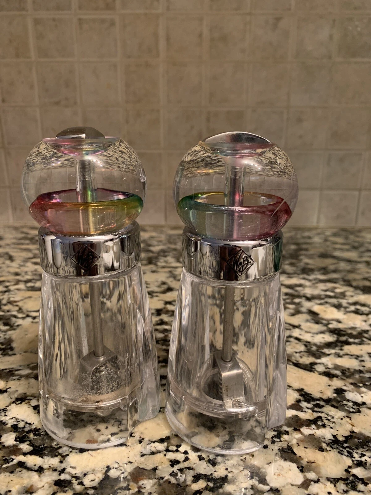 RARE Vintage MCM W.M. Bounds Acrylic Rainbow 🌈 Lucite Salt & Pepper Grinder 5"