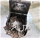 PIRATE CHEST JEWELRY BOX And THE TREASURE CHEST BOOK — photo 1