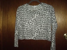 T9 EUC Womens Size S Antistar Leopard Print Crop Top Lightweight Fuzzy