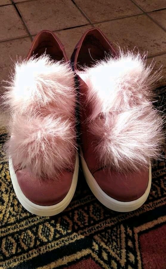 Steve Madden Slipon Sneaker Donna Raso plateau pon pon pelliccia n