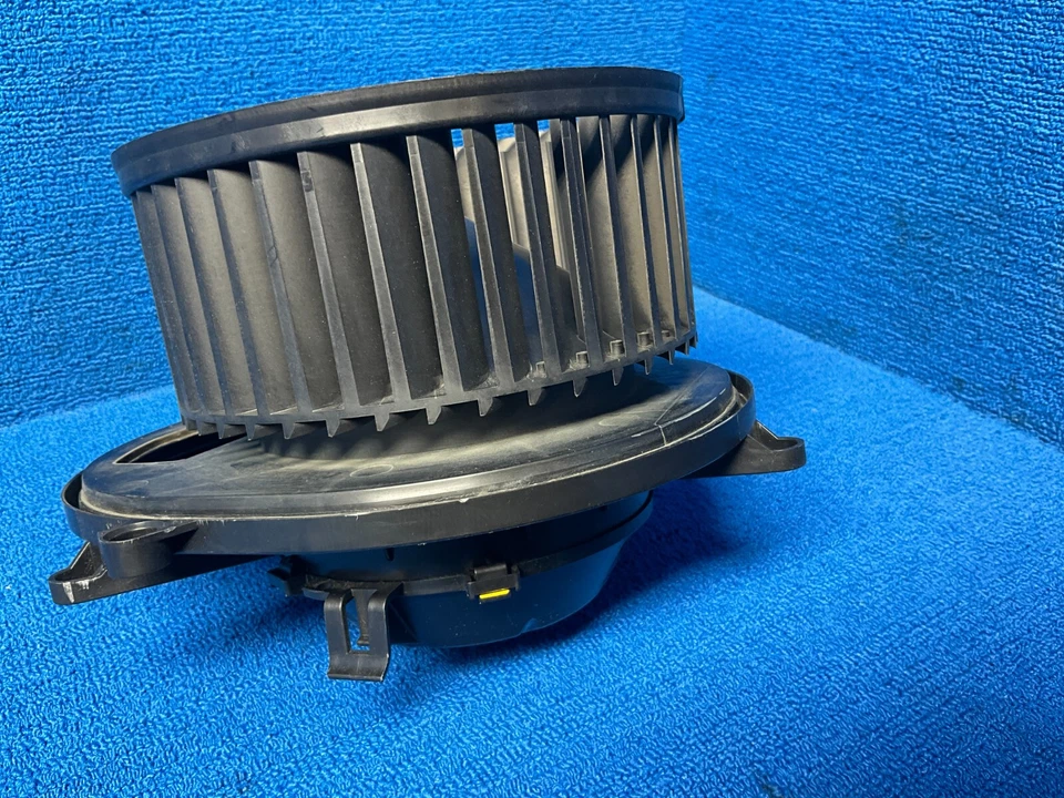 BMW F30 328IX 2012-2018 unidad de soplador OEM 9350395 Foto 3 de 4