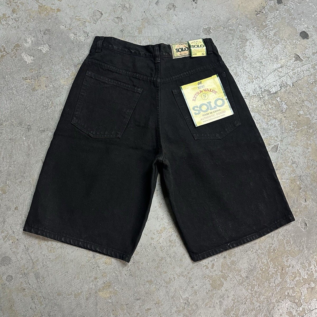 NWT Vintage Solo Semore Black Baggy Denim Jean Shorts Jorts NWT Vintage Solo Semore Black Baggy Denim Jean Shorts Jorts