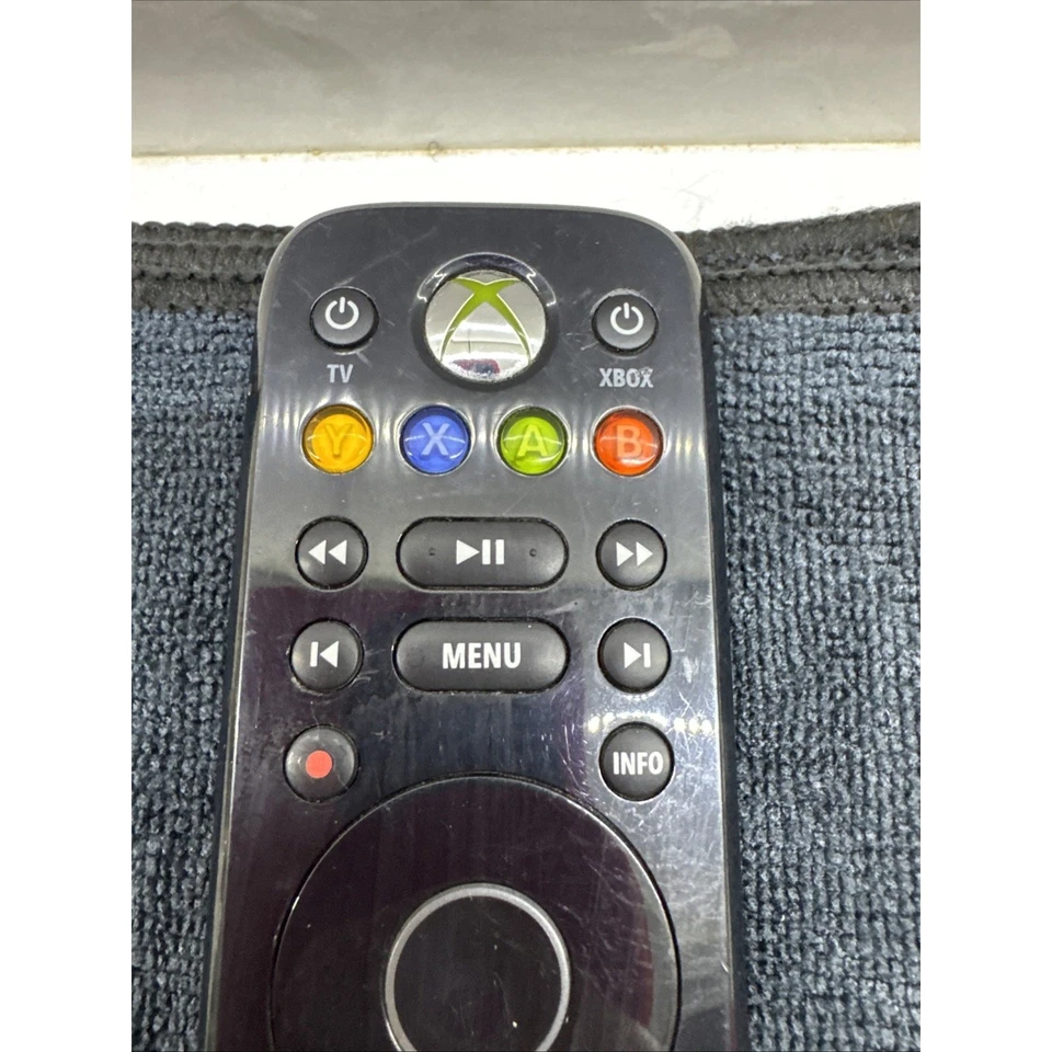 Microsoft Xbox 360 Media Remote DVD Control for Model 1493 Black Tested - Image 2 of 4