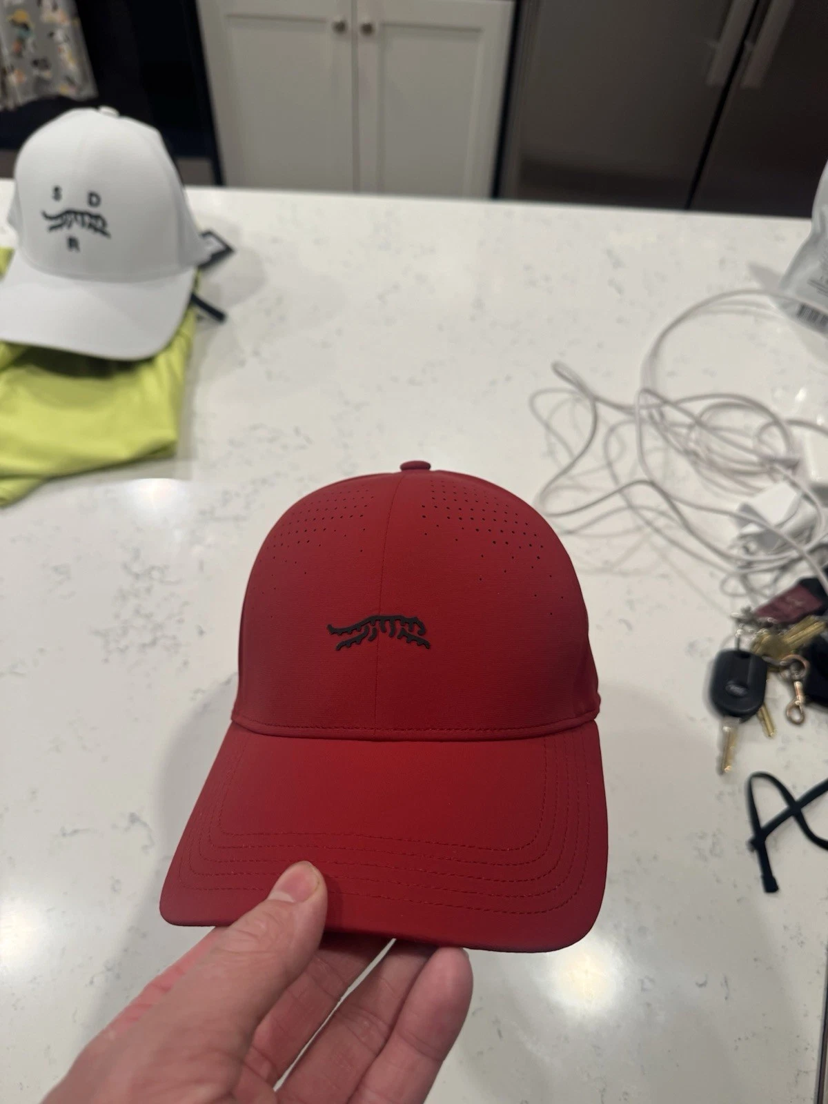Sun Day Red Men’s Golf Cap Size L / XL