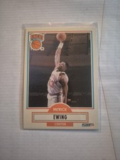 1990-91 Fleer - Patrick Ewing #125, Error.  Ink Missing Under The (M)