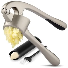 Zulay Kitchen  Large Premium Garlic Press Set - Bigger Bowl for Bigger Garlic