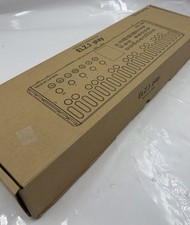 SONICWARE ELZ_1 PLAY PORTABLE KEUBOARD SYNTHE...